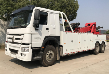 中型拖吊聯體(ti) 清障車